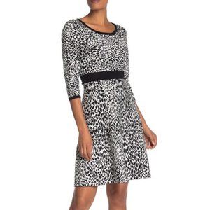 NWT Nina Leonard Leopard Print Knit Dress Large
